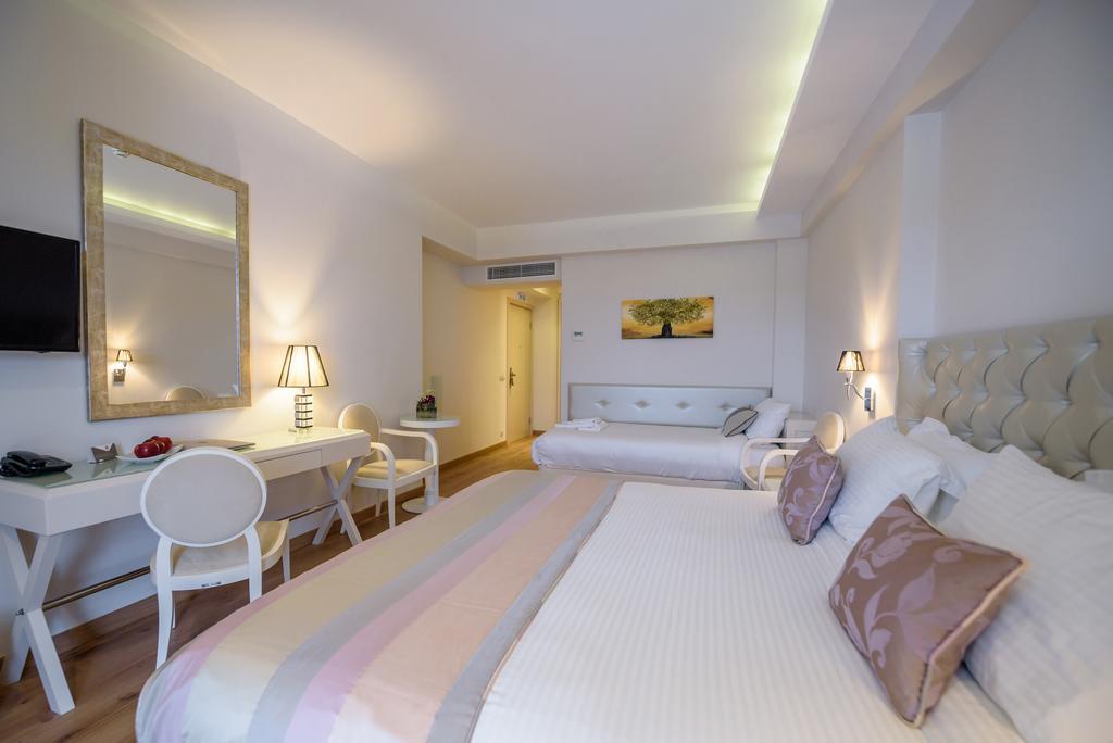 Calma Hotel & Spa カストリア エクステリア 写真